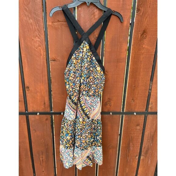 BCBGeneration Black Floral halter cross back Mini Dress size small - Picture 5 of 6